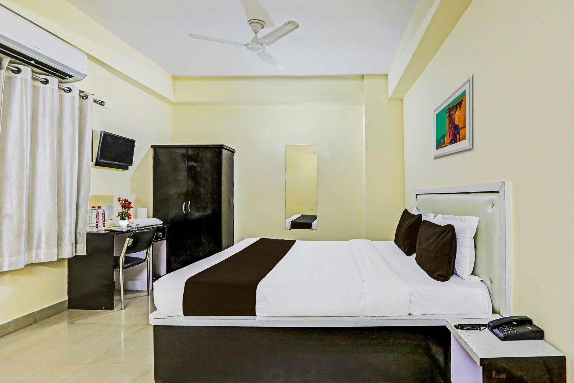 Super Hotel O Hyderabad Gate Iit Bhu Kakarmatha エクステリア 写真