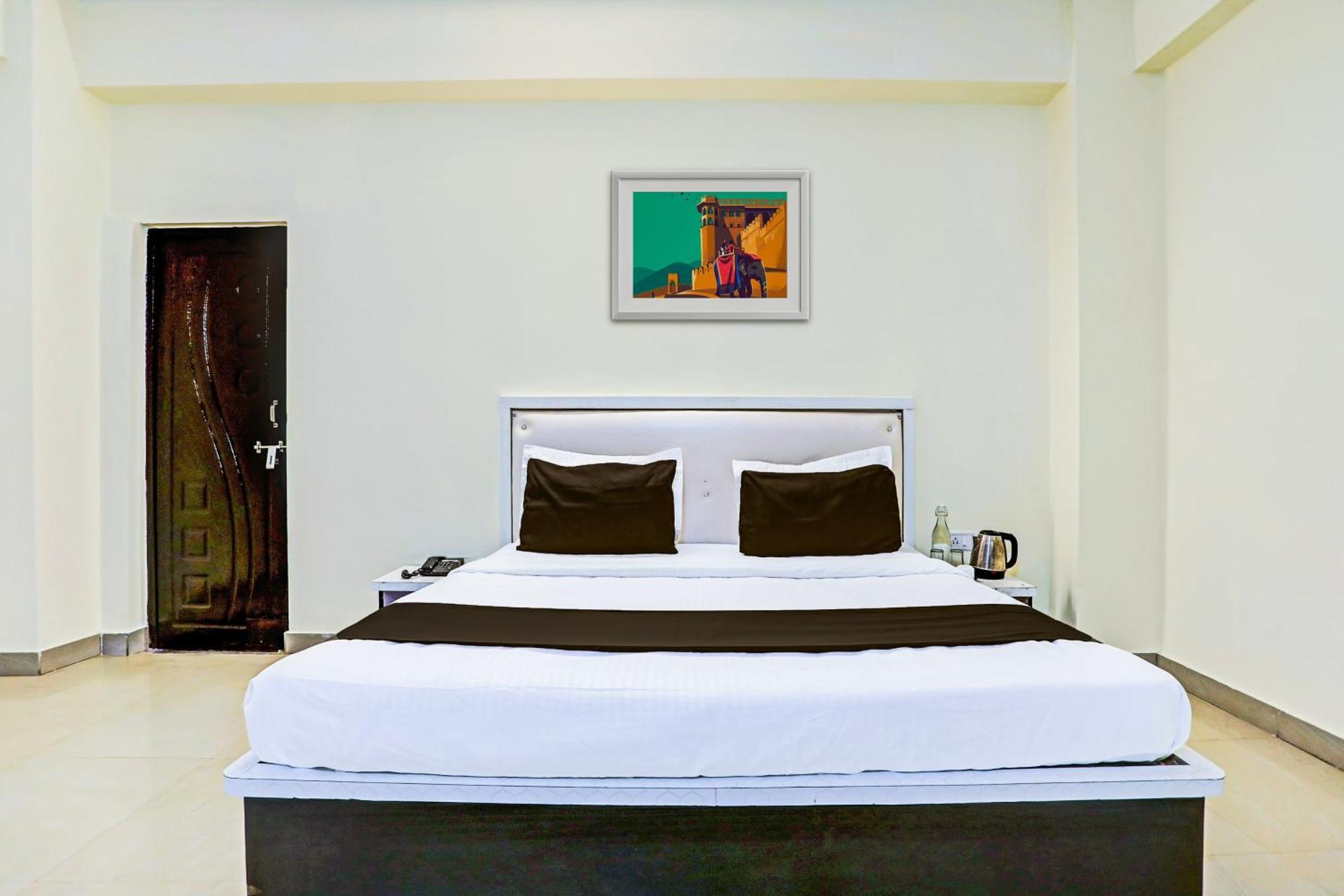 Super Hotel O Hyderabad Gate Iit Bhu Kakarmatha エクステリア 写真
